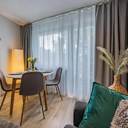 Apartment Hello Parkside With Parking Gdansk